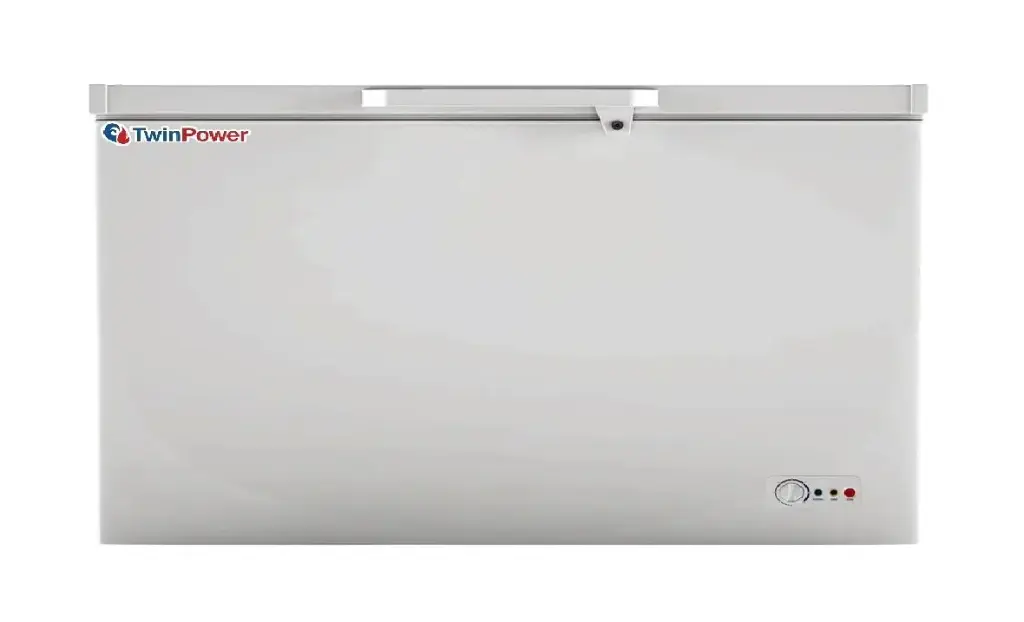 Chest Freezer  / 6ft