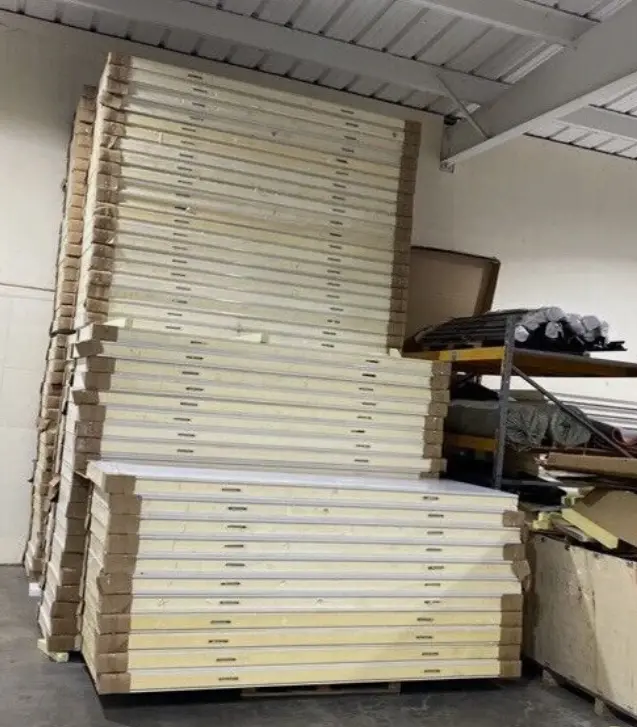 Walk-in Ending Floor Panel 2ft x 6ft