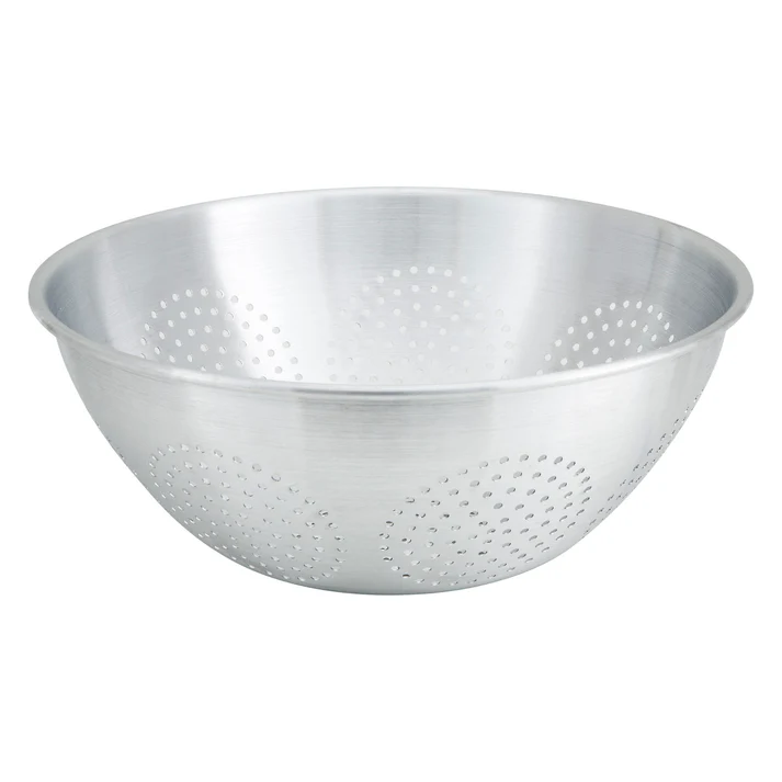 16 Quart Tapered Colander