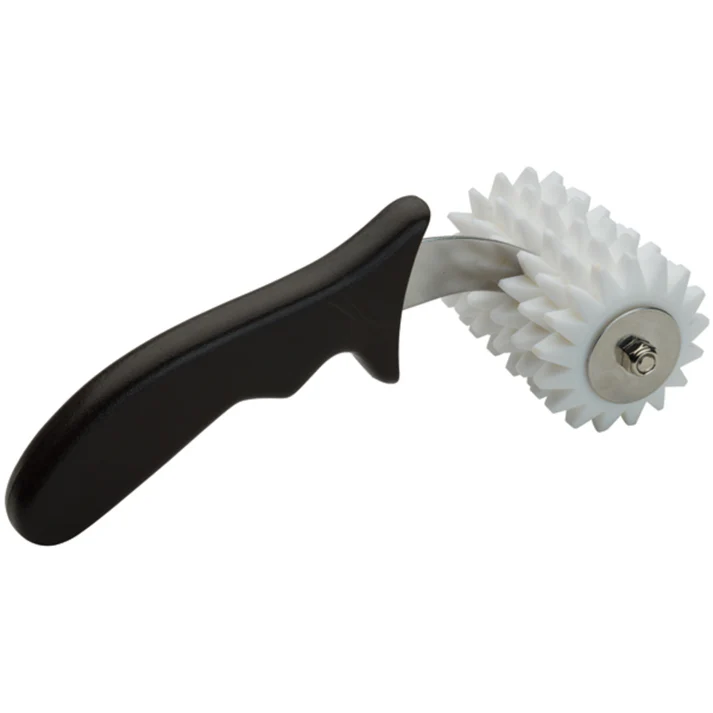 Dough Roller Docker, 4" Head, Plastic Ergonomic Handle