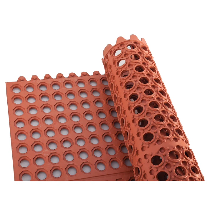 Rubber Interlocking Floor Mat, 3' x 3' - Red