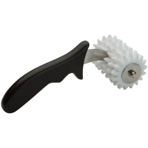 [RD-4P] Dough Roller Docker, 4" Head, Plastic Ergonomic Handle